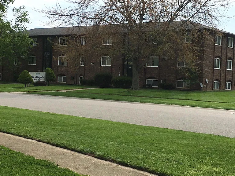 Southgate Blvd — Photo 1