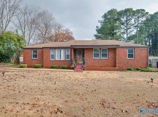 4206 Force Dr NW, Huntsville, AL 35810