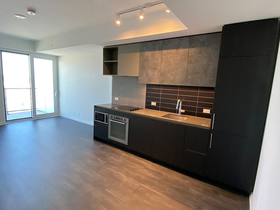 1st image of 1000 Portage Pkwy #4815