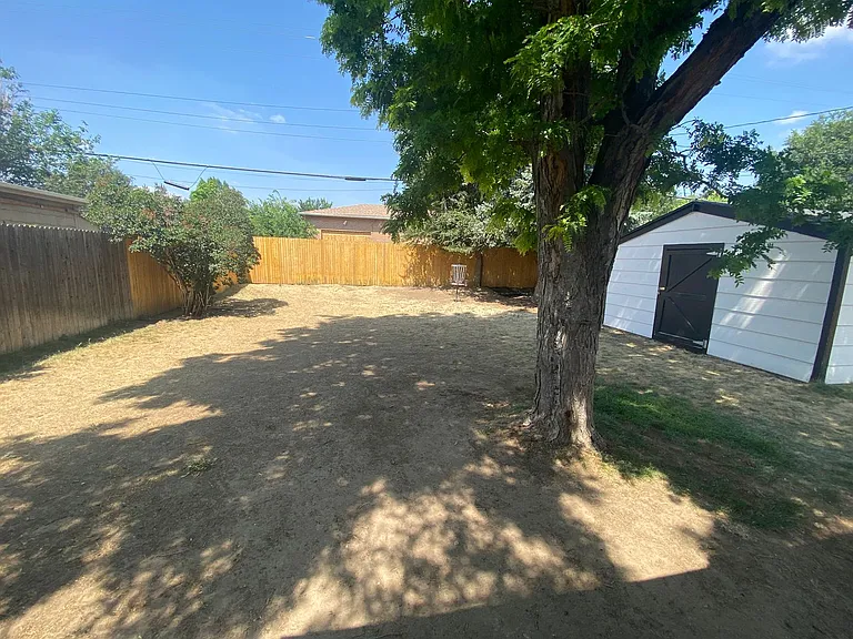 235 S Alcott St — Photo 35