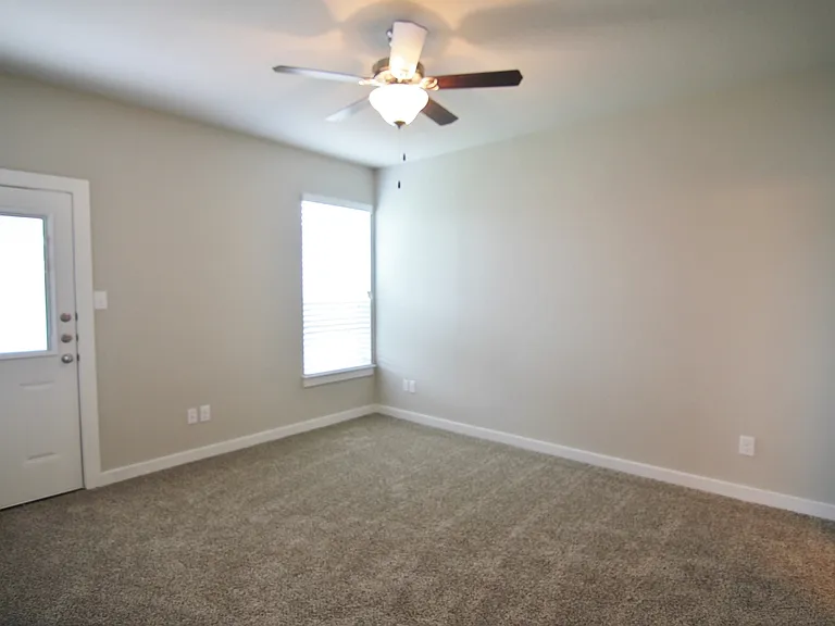 502 Creekside Frst — Photo 10