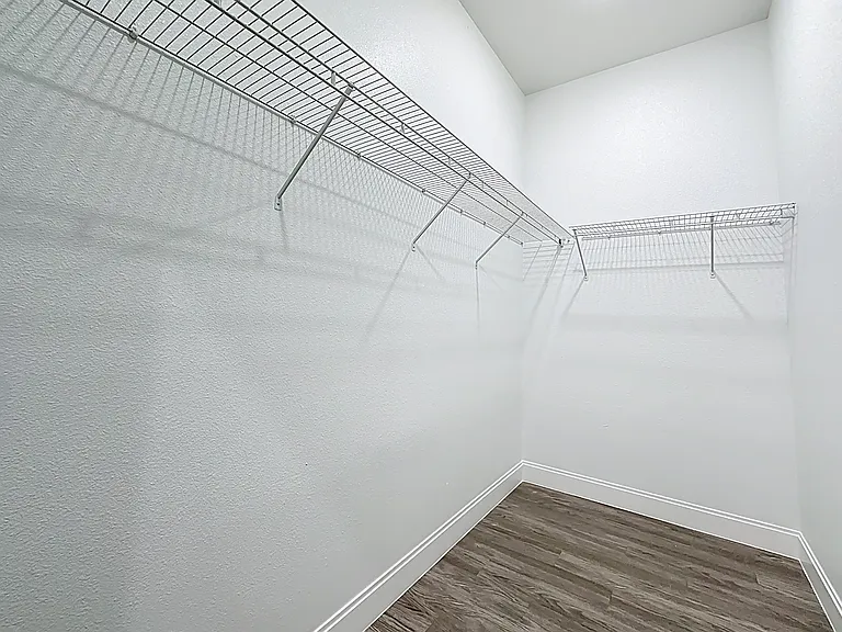 8912 Hogan Rd — Photo 35