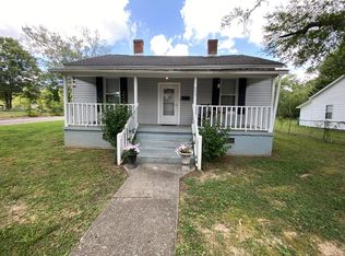 225 Oak St, Clinton, SC 29325