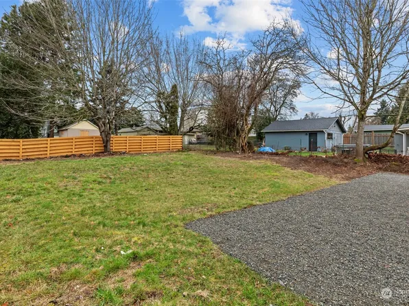 158 SW 115th Street, Seattle, WA 98146