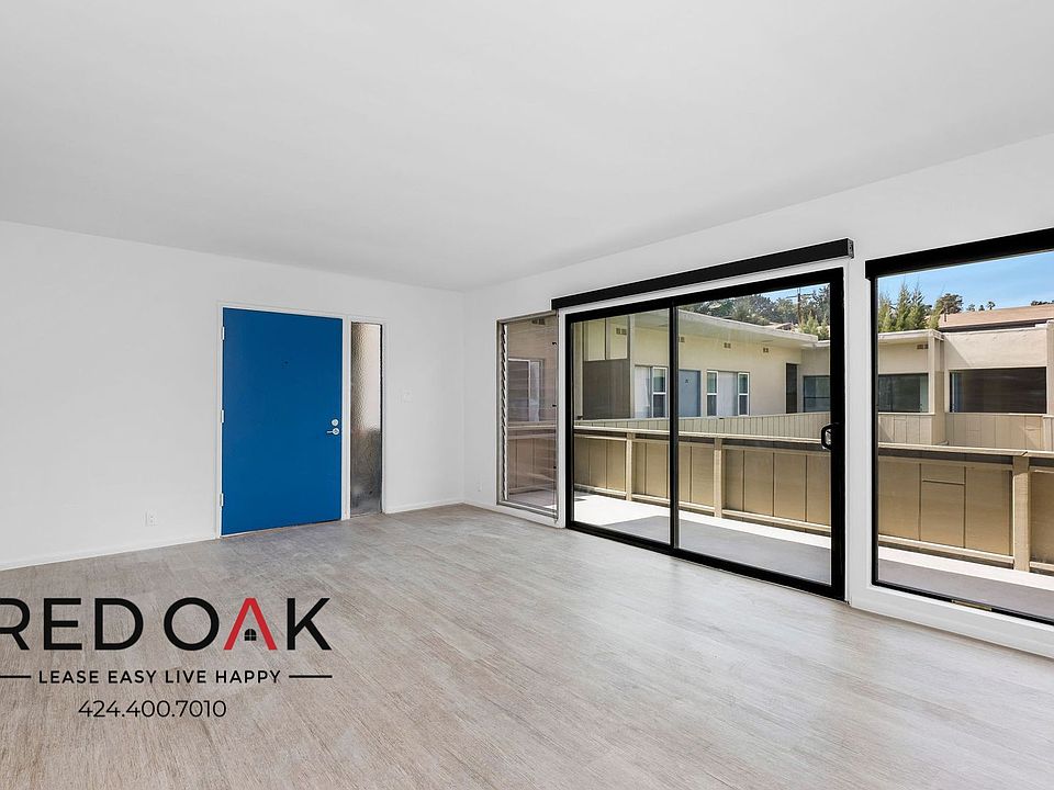 1st image of 2043 N Beachwood Dr #26
