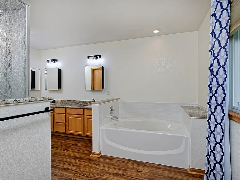 1188 W 111th Ave — Photo 31