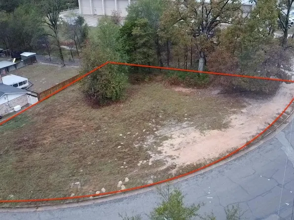 3601 Brazos Blvd, Tyler, TX 75702