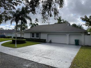 14852 SW 148th Street Cir, Miami, FL 33196