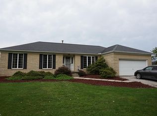 18855 Baird Rd, Wellington, OH 44090