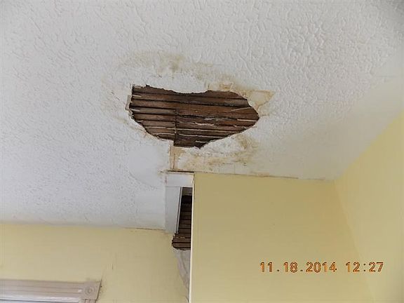 4th image of 1417 Carlisle Ave