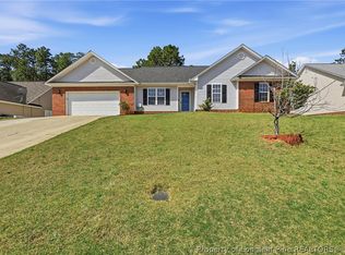 800 Bramblegate Rd, Hope Mills, NC 28348