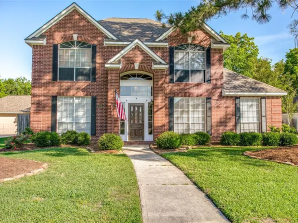 404 Windsor Dr, Friendswood, TX 77546