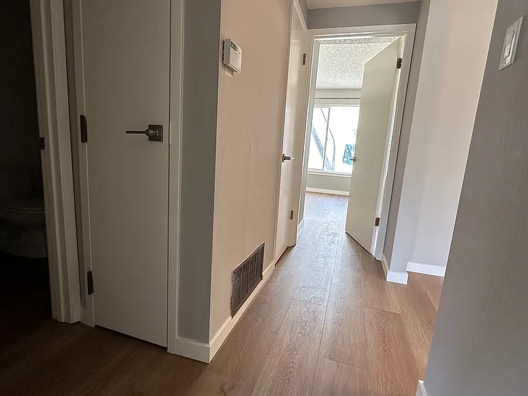 462 25th Ave #1 — Photo 9