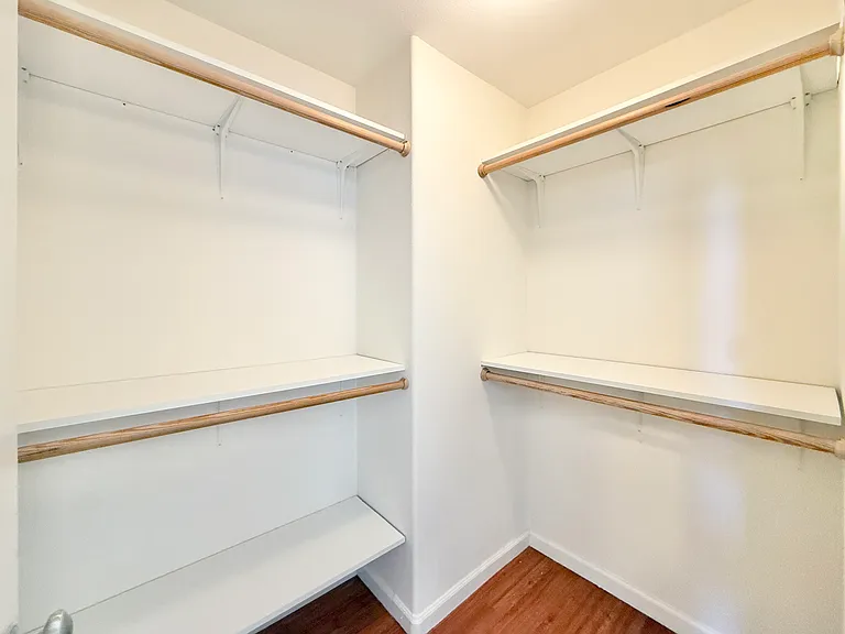 11683 Westview Pkwy — Photo 10