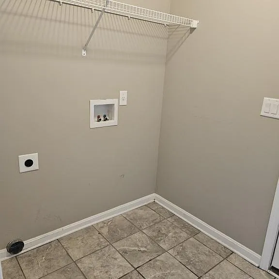 7608 Julia Dr — Photo 10