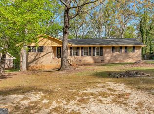 574 Horseshoe Cir SW, Lilburn, GA 30047