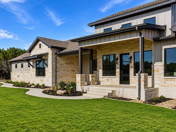 4th image of 209 Burnet Oaks
