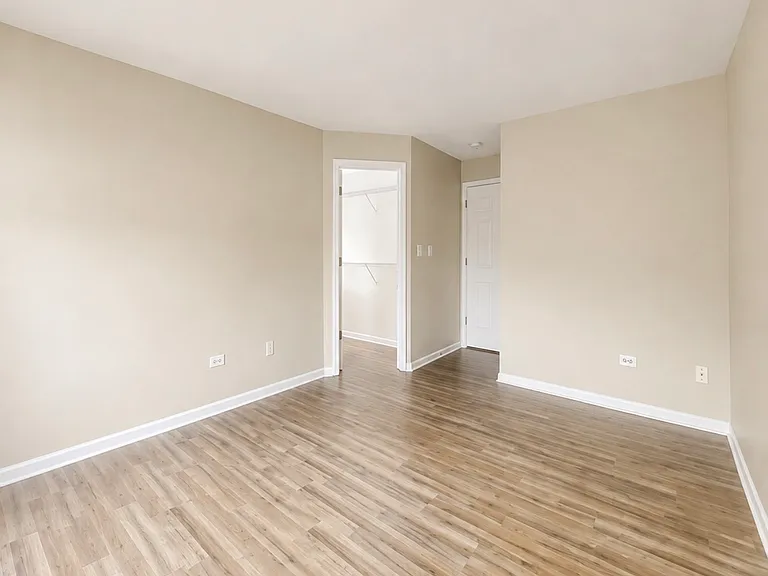 1620 Grove Ave #C — Photo 4