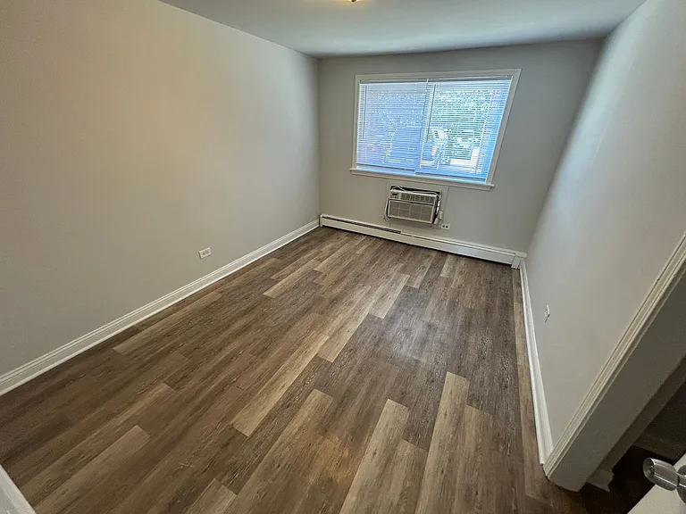 14501 Torrence Avenue — Photo 6