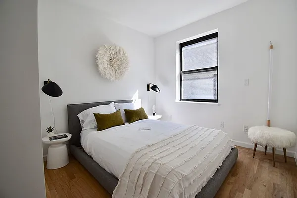 Rented by Skyward | media 23