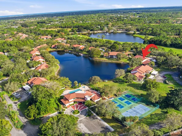 6100 SE Martinique Drive #201, Stuart, FL 34997