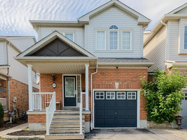 28 Samandria Ave #UPPER — Photo 1