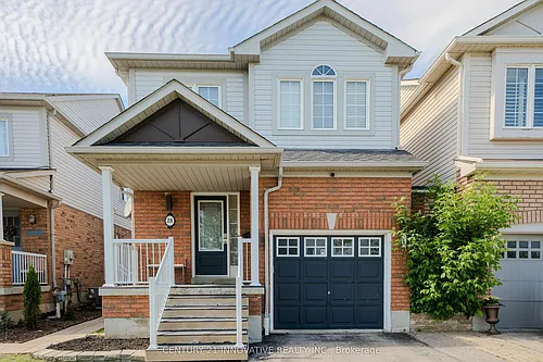 28 Samandria Ave #UPPER Photo 1
