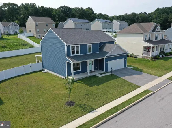60 Steeple Chase Dr, York Haven, PA 17370