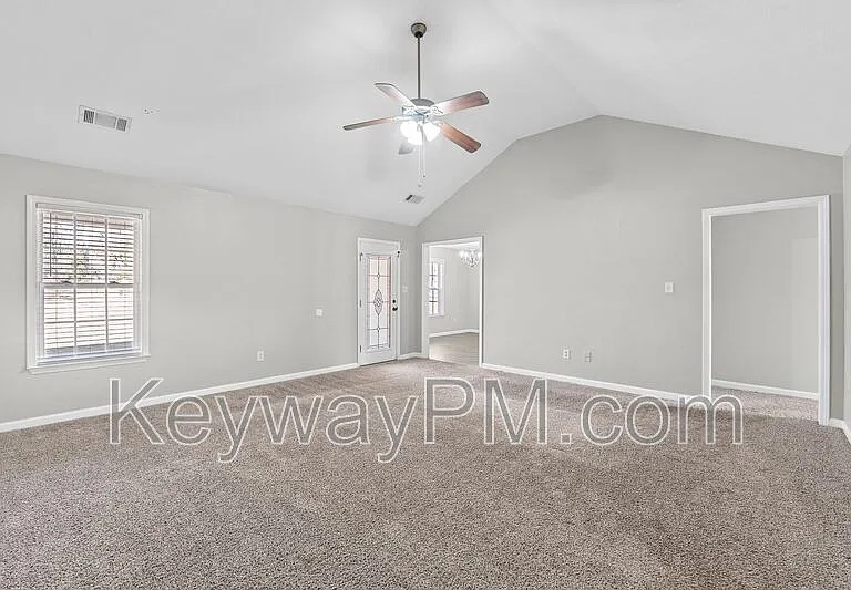 122 Oakwood Dr — Photo 7