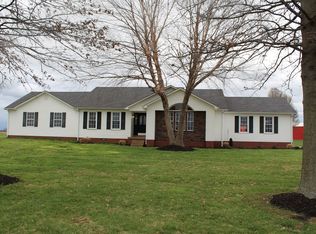 1610 Oakland Rd, Oakland, KY 42159