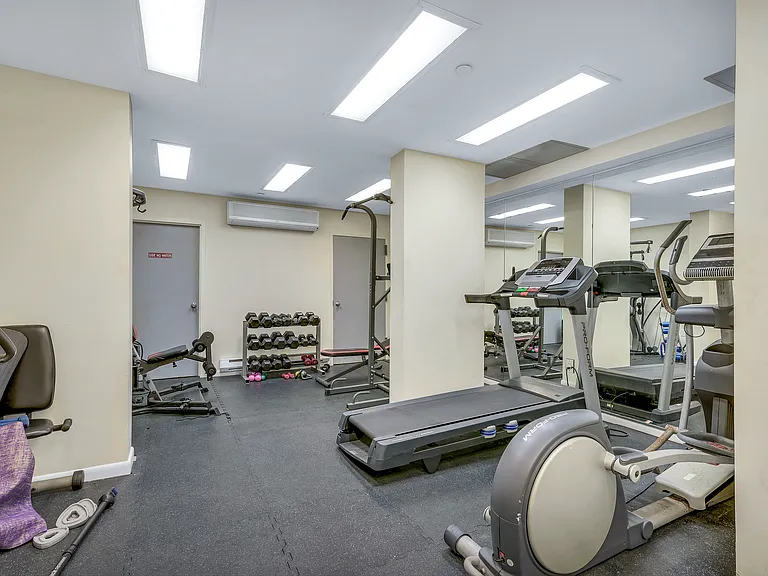 2805 Ocean Pkwy #9C — Photo 18