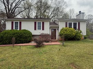 1320 Toonigh Rd, Canton, GA 30115