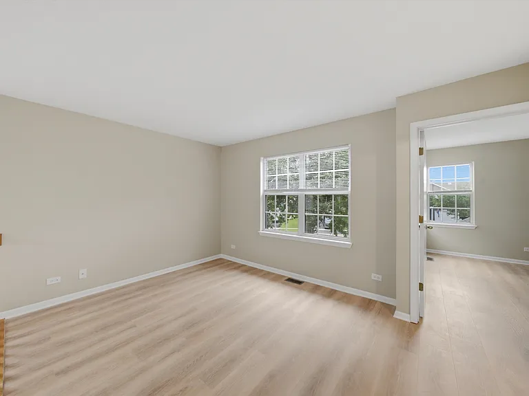 610 Woodhaven Dr — Photo 12