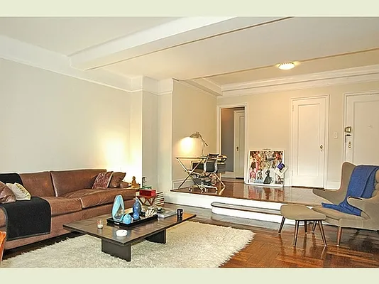 Sold by Stribling | media 19