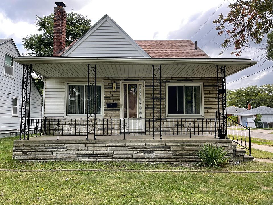 1st image of 21004 Syracuse Ave