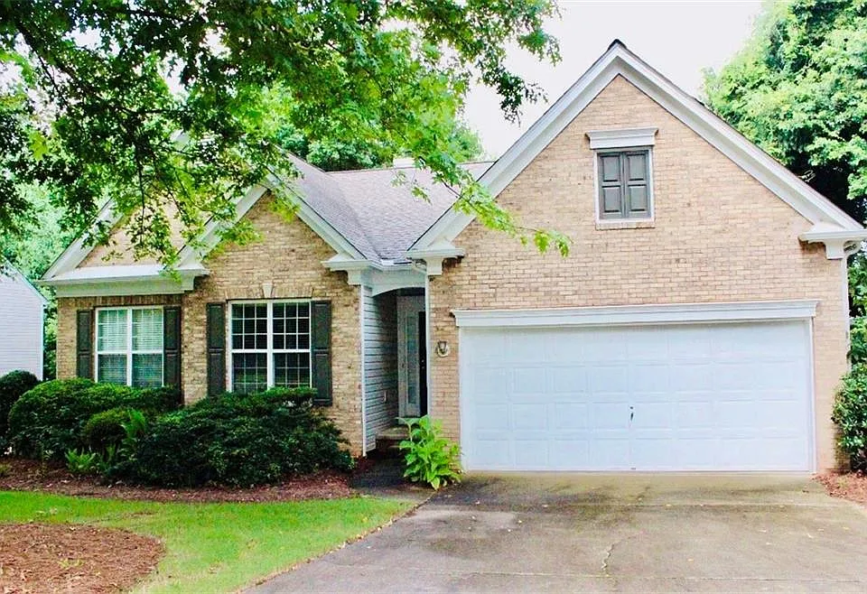 6335 Waveland Dr