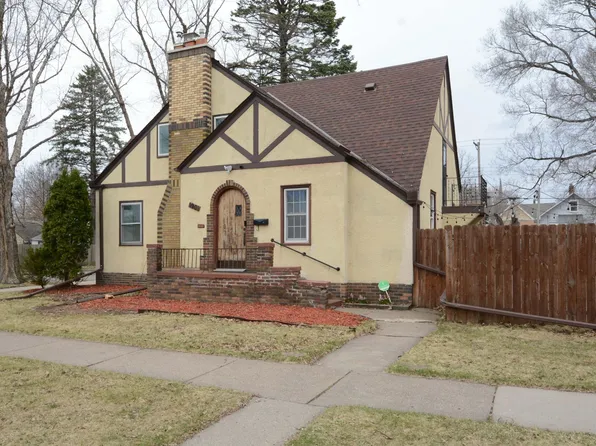 1901 Hyacinth Ave E, Saint Paul, MN 55119