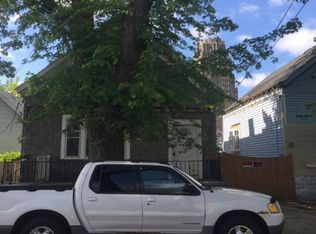 35 Concord St, Buffalo, NY 14212