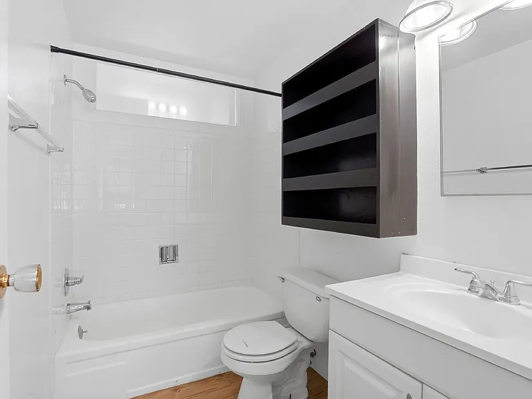 3260 E Maplewood Ave — Photo 22