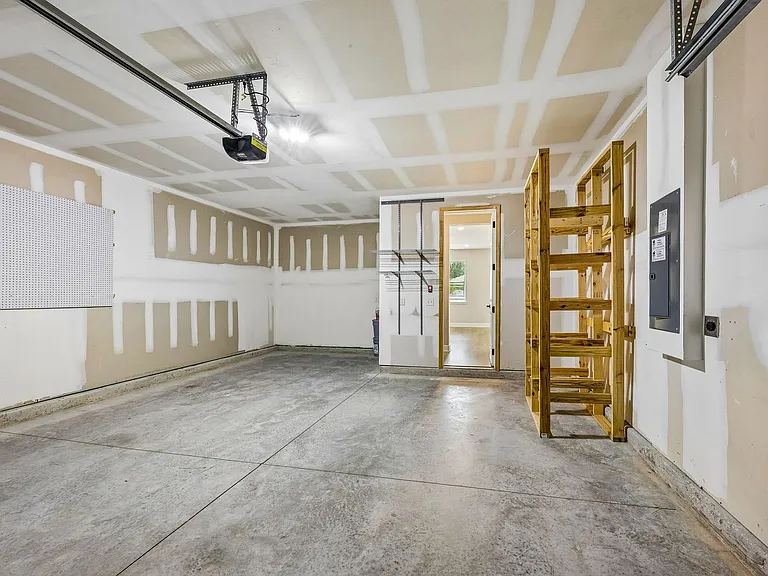 3528 Cunningham Rd — Photo 30