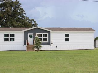 5330 Highway 75 S, Madisonville, TX 77864