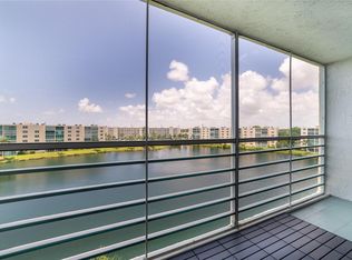 111 SE 3rd Ave APT 606, Dania, FL 33004
