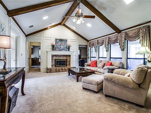 5th image of 1507 Amesbury Dr