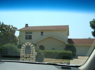 2828 Toni Ct, Hurst, TX 76054