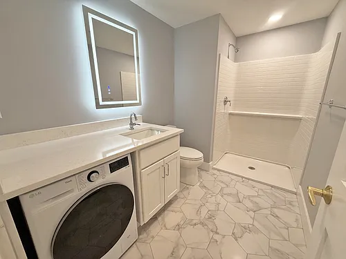 105 Paige St Photo 1