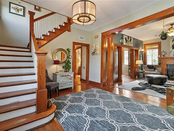 3rd image of 3311 Napoleon Ave