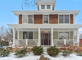 307 W McKinley Ave, Elmhurst, IL 60126