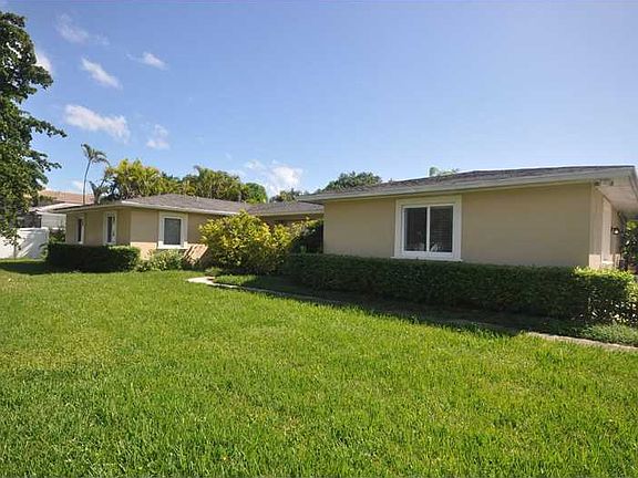3rd image of 8540 SW 163rd Ter