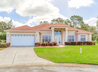 8435 Charleston Dr, Weeki Wachee, FL 34613