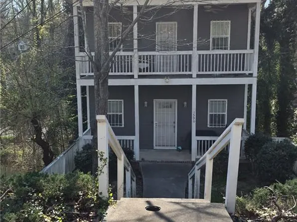 1590 Ezra Church Dr NW, Atlanta, GA 30314